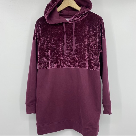 oversized velvet hoodie